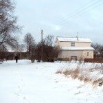 Пешком из заснеженной деревни 