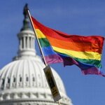 В США уравняли однополые и гетеросексуальные браки 