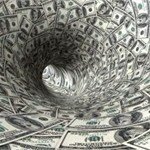 Британец выбросил 7,5 миллионов долларов